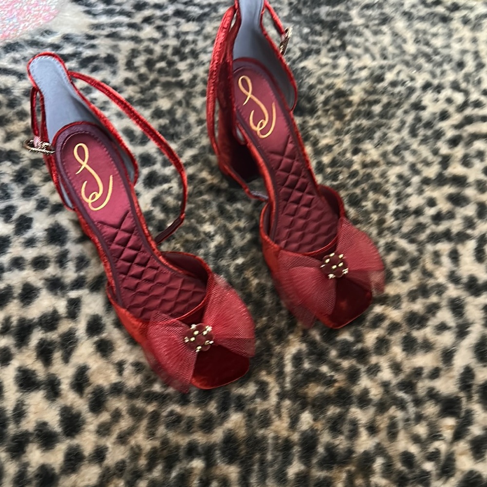 Elegant Red Women's Heels